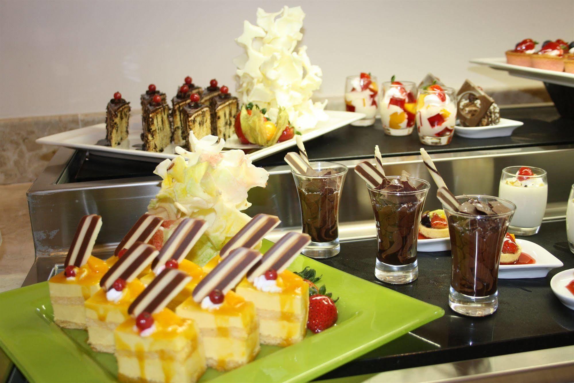 Ayla Hotel Al Ain Luaran gambar